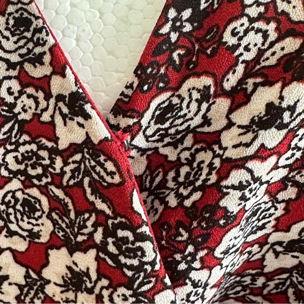 Nine Britton Dress Annika Red Burgundy Floral V-Neck Long Sleeve Tiered Large - Picture 8 of 13